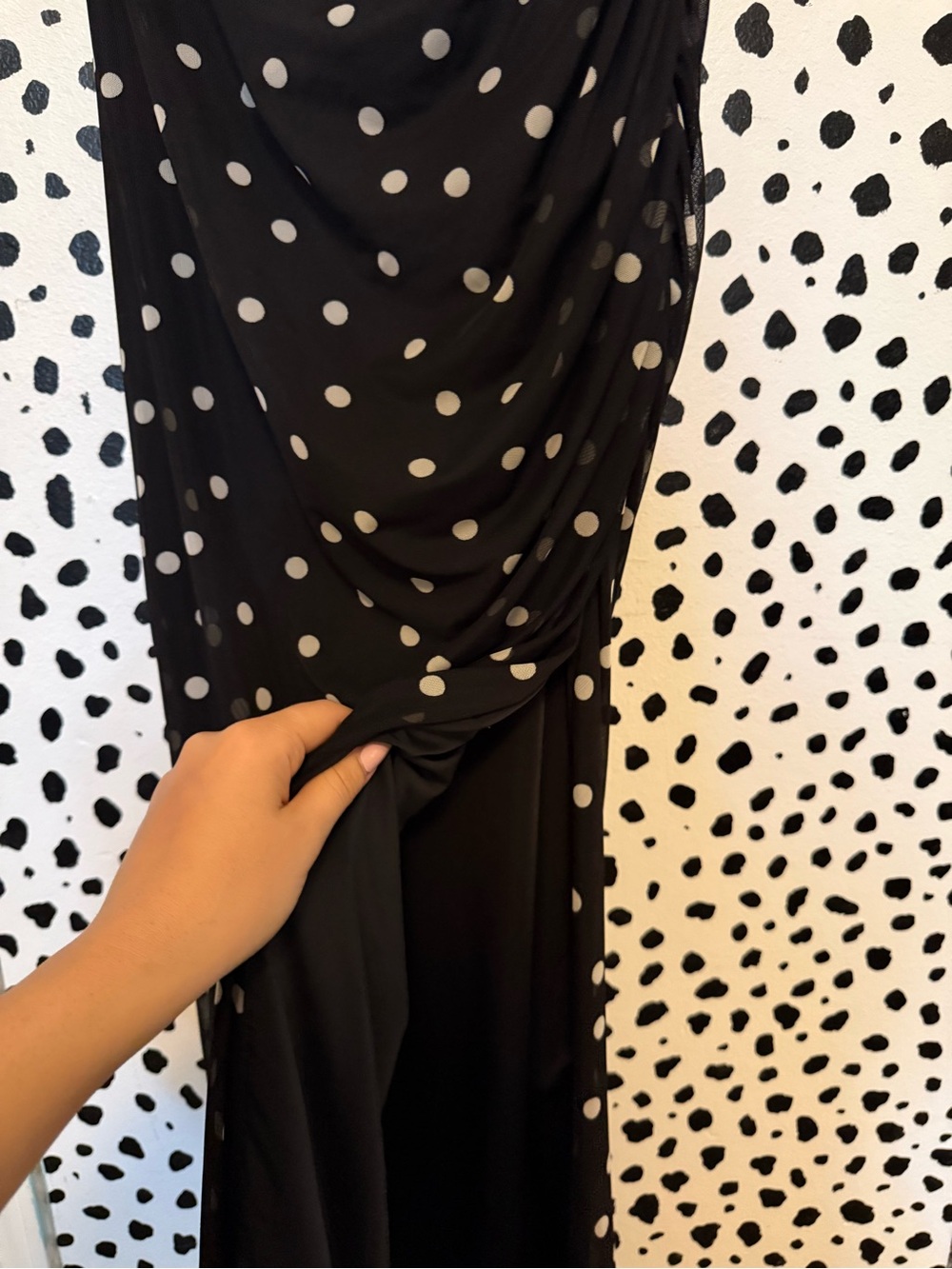 Abercrombie & Fitch Mesh Maxi Polka Dot Off The Shoulder Dress - Picture 6 of 7